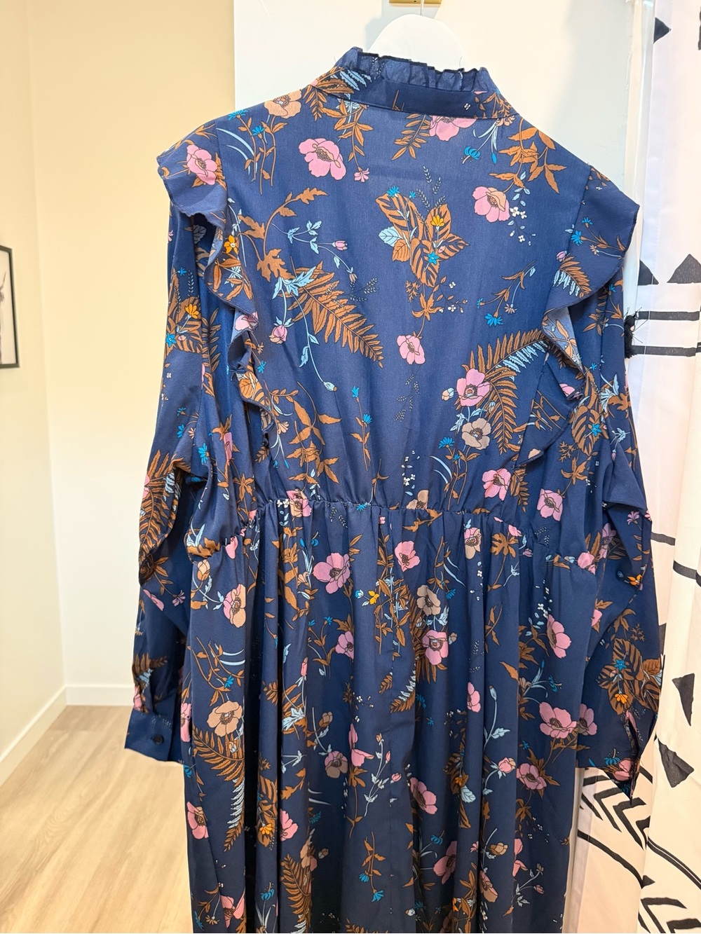 Bloomchic 22/24 Floral Navy Maxi Dress with Ruffle Trim - Picture 4 of 4